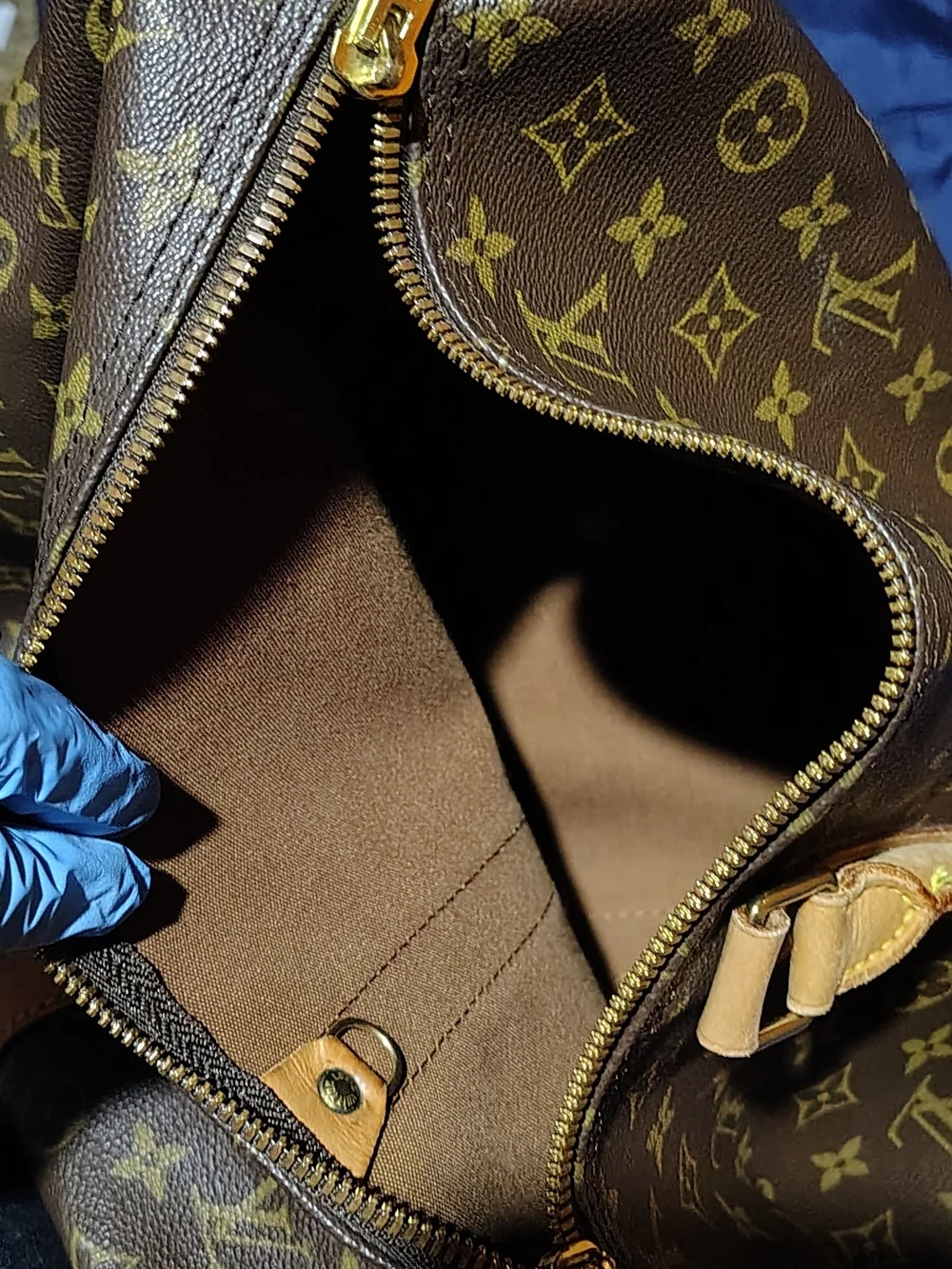 Louis Vuitton 60 Monogram Canvas Duffel Keepall with Tan Leather Trim